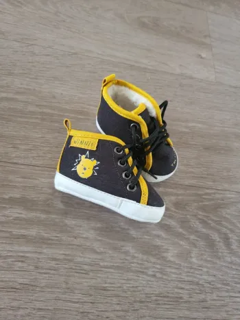 Chaussures Disney 3/6 mois