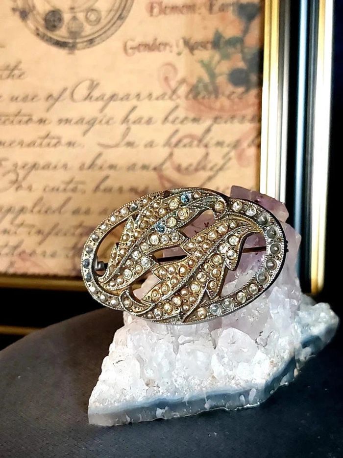 Broche vintage style art déco