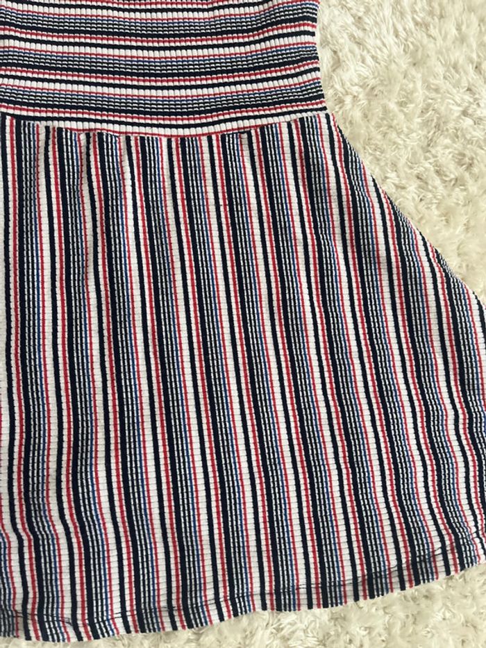 Robe 5 ans Zara 🤍 - photo numéro 3