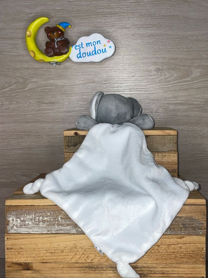BBC09 doudou éléphant 🐘 bébé confort - photo numéro 2