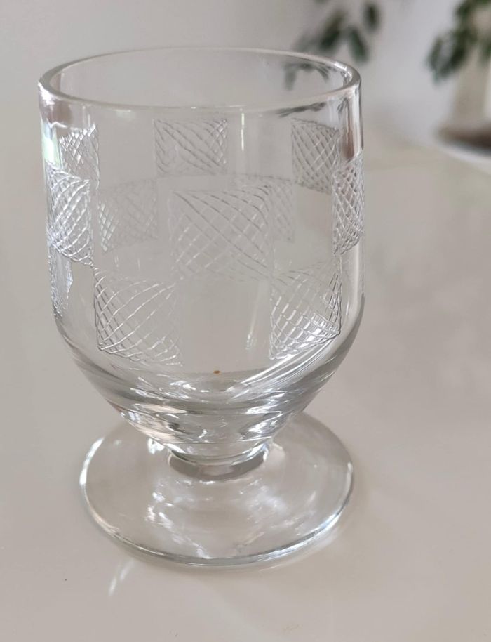 2 verres à liqueur art déco