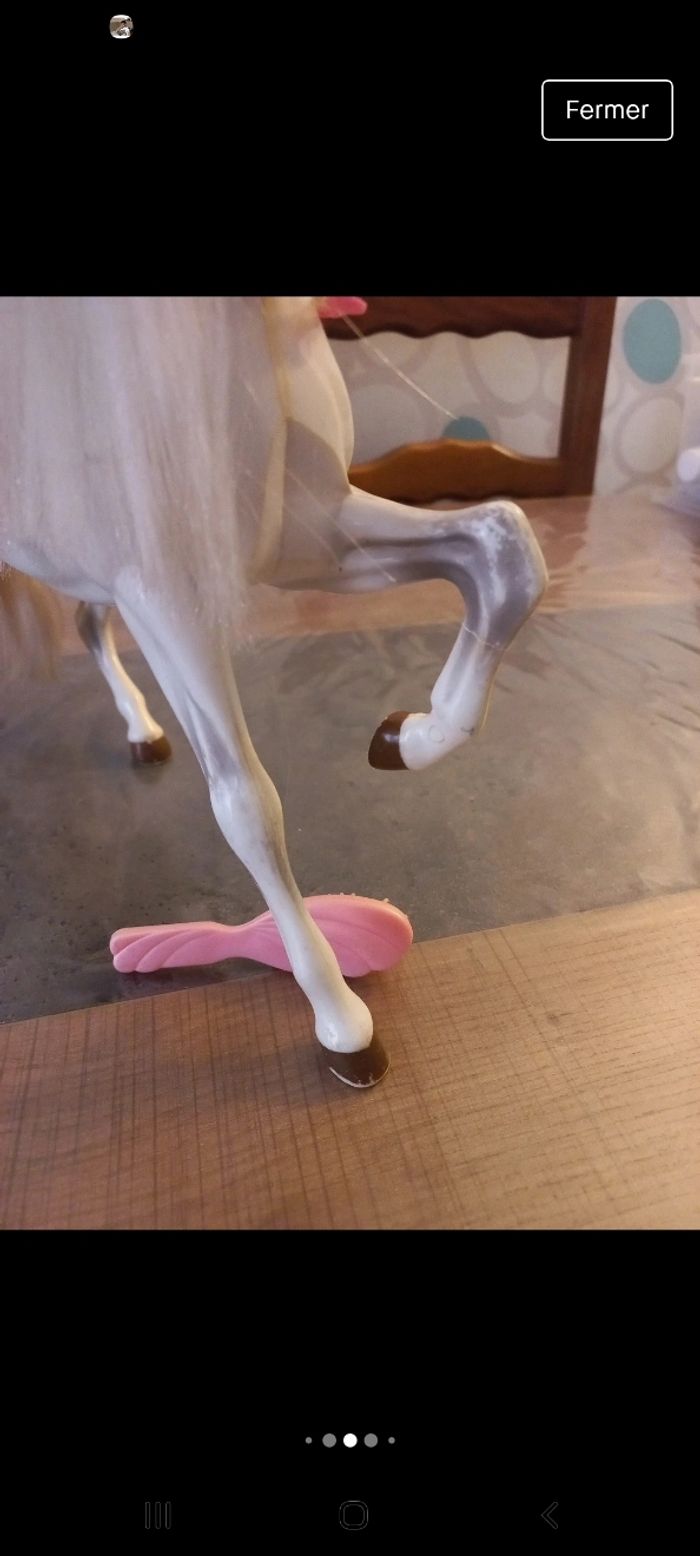 Cheval barbie mannequin - photo numéro 3