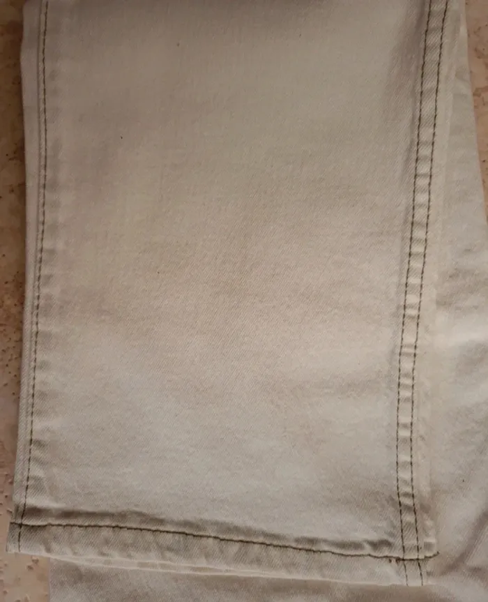 Jean blanc droit - photo numéro 5