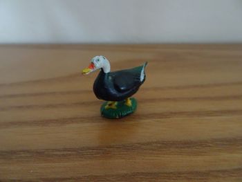 Petite figurine animal enfant