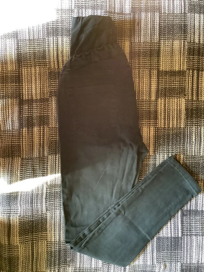 Pantalon de grossesse 🤰 taille L - photo numéro 2
