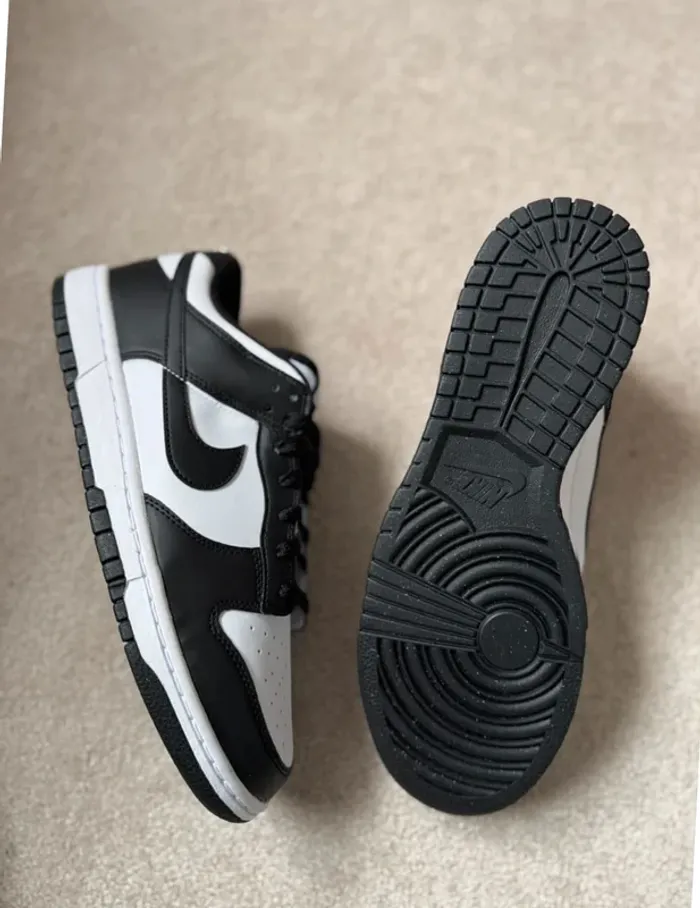 Nike Dunk Low - Panda - photo numéro 2