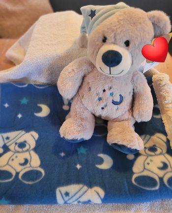 Lot plaid et ours neuf Idéal cadeau de naissance ou autre 