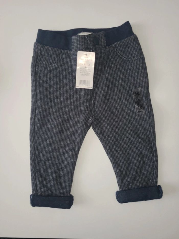 Pantalon 18 mois neuf