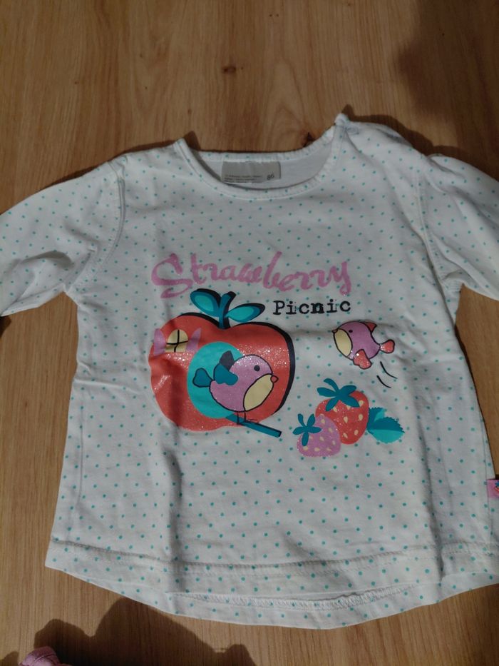 Lot de tee shirts - photo numéro 2