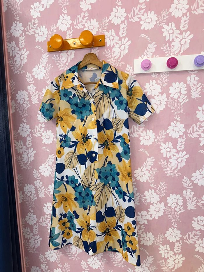 Robe vintage à fleurs - photo numéro 2