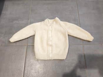 Veste en laine bébé