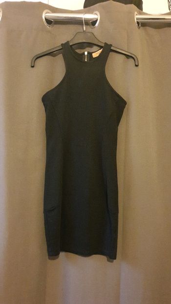 Robe noire