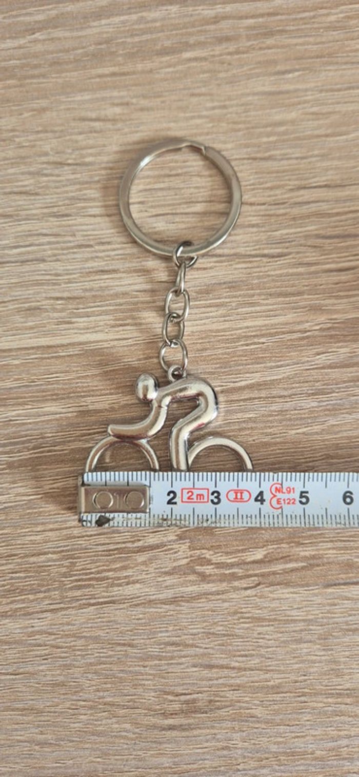 Porte clés 🔑 de vélo 🚲 - photo numéro 3