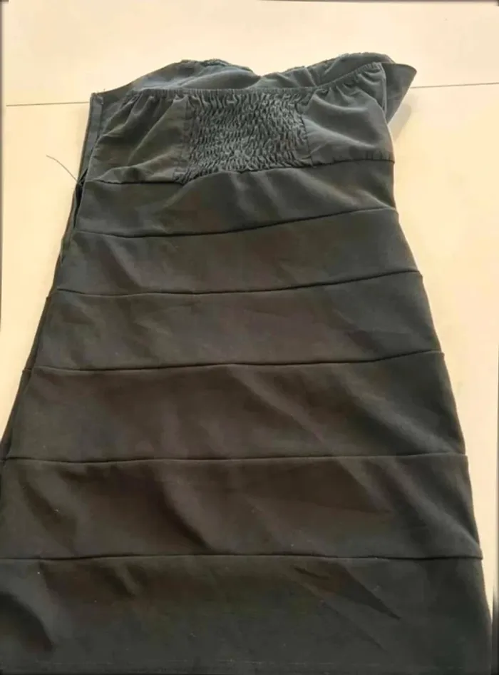 Robe  bustier taille  36 - photo numéro 2
