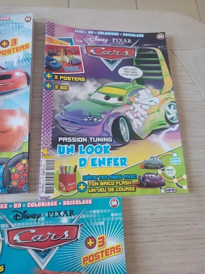 Livres revues CARS - photo numéro 4