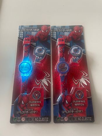 2 montre Spiderman