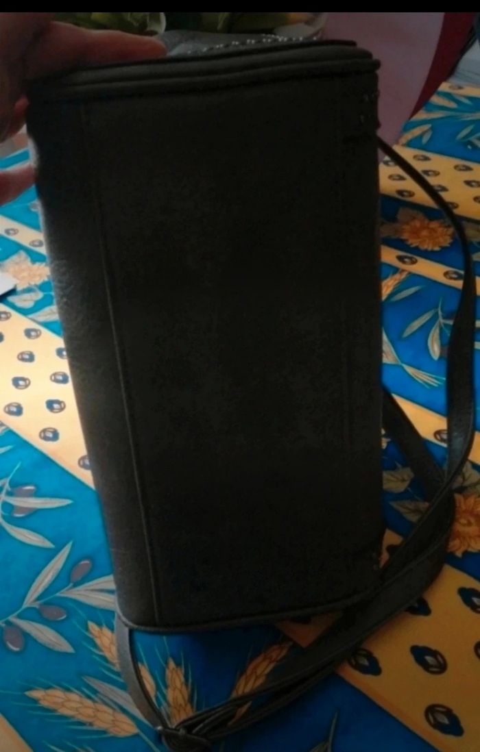 Joli sac à main avec bandoulière Elora - photo numéro 4