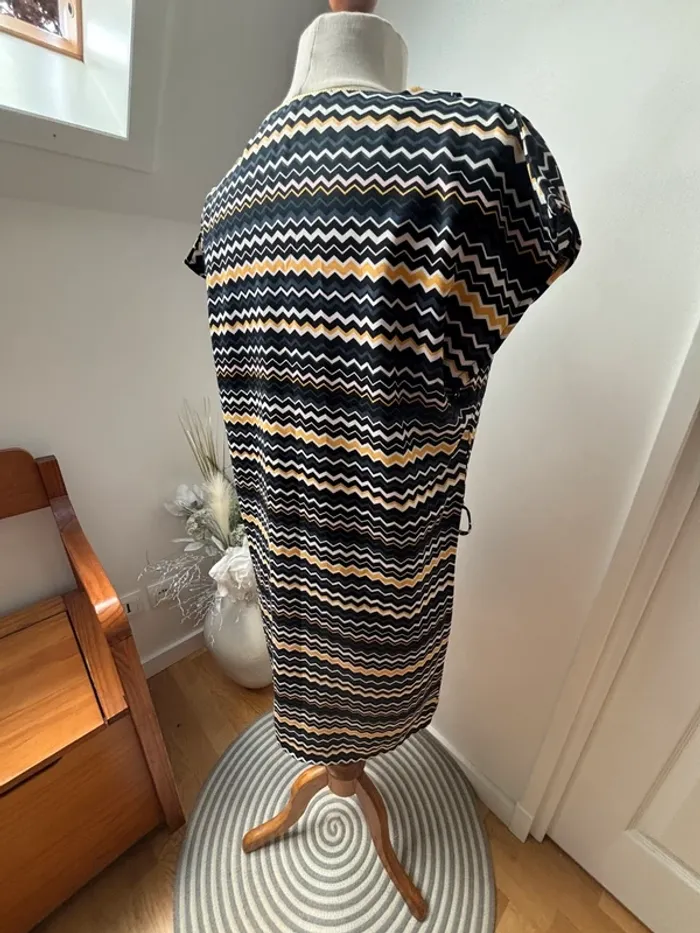 Sublime robe Edji T38 - photo numéro 10