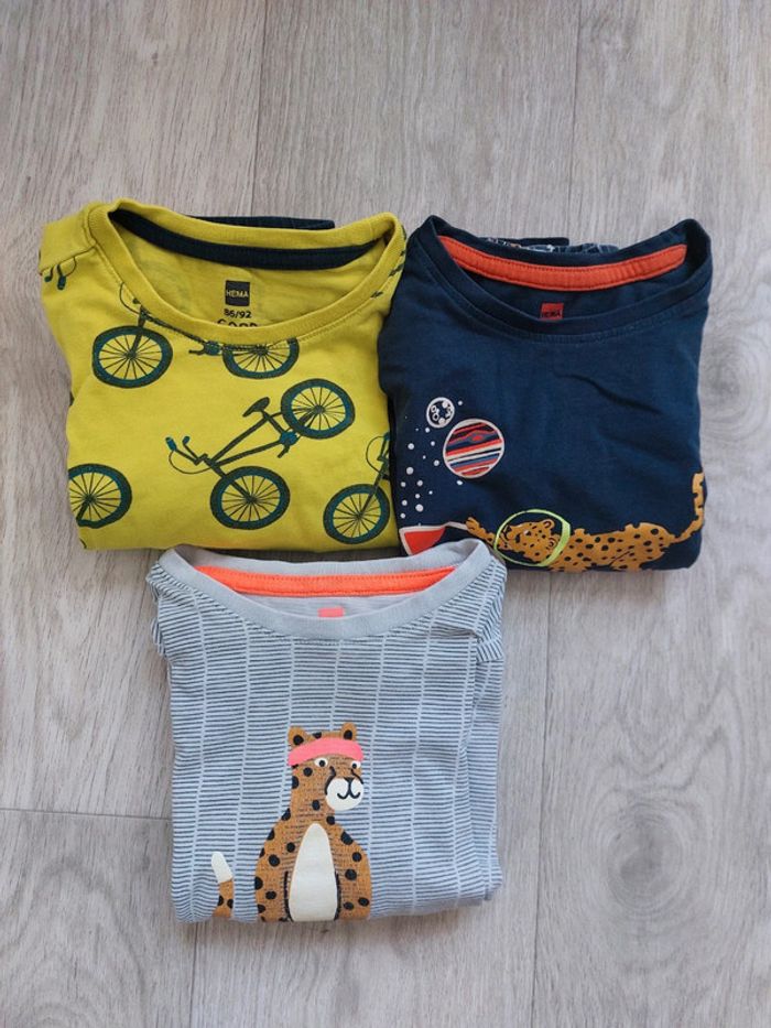 Lot 3 pyjamas fins 18-24M