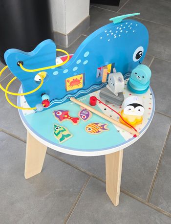 Table d'activités balaine