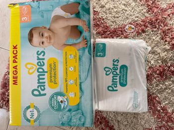 Couches Pampers taille 3