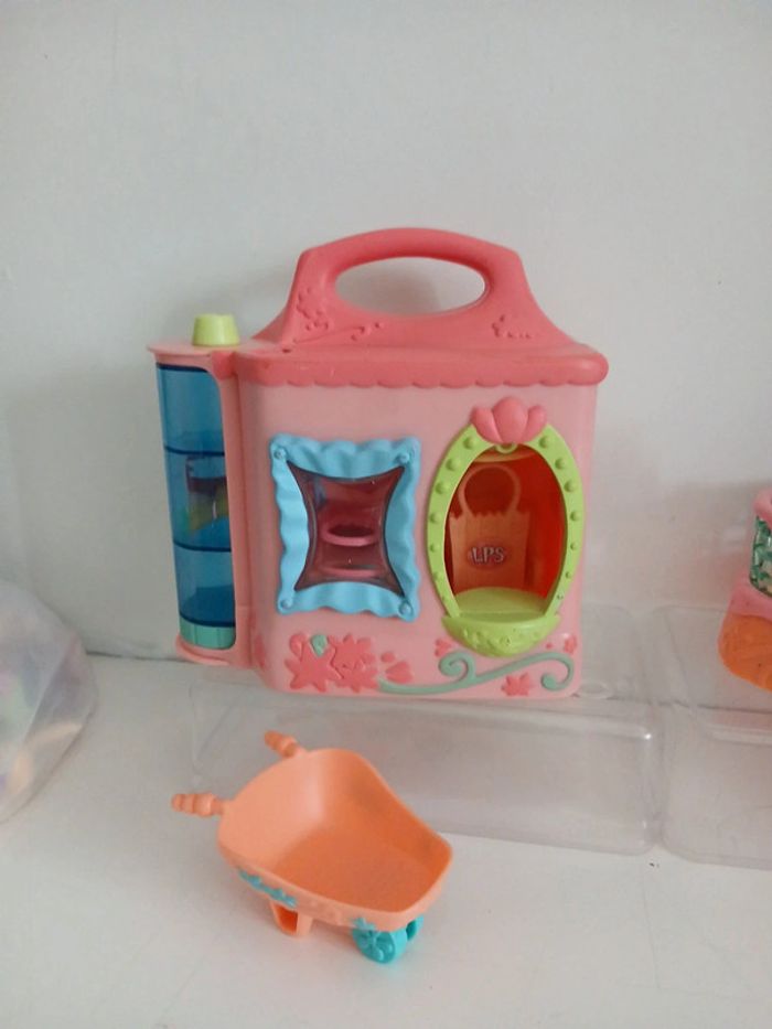 Lot salon coiffure + îlot littlest petshop - photo numéro 2