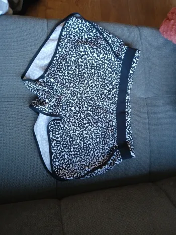 Short de sport femme