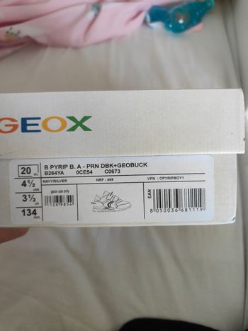 Baskets neuves Geox