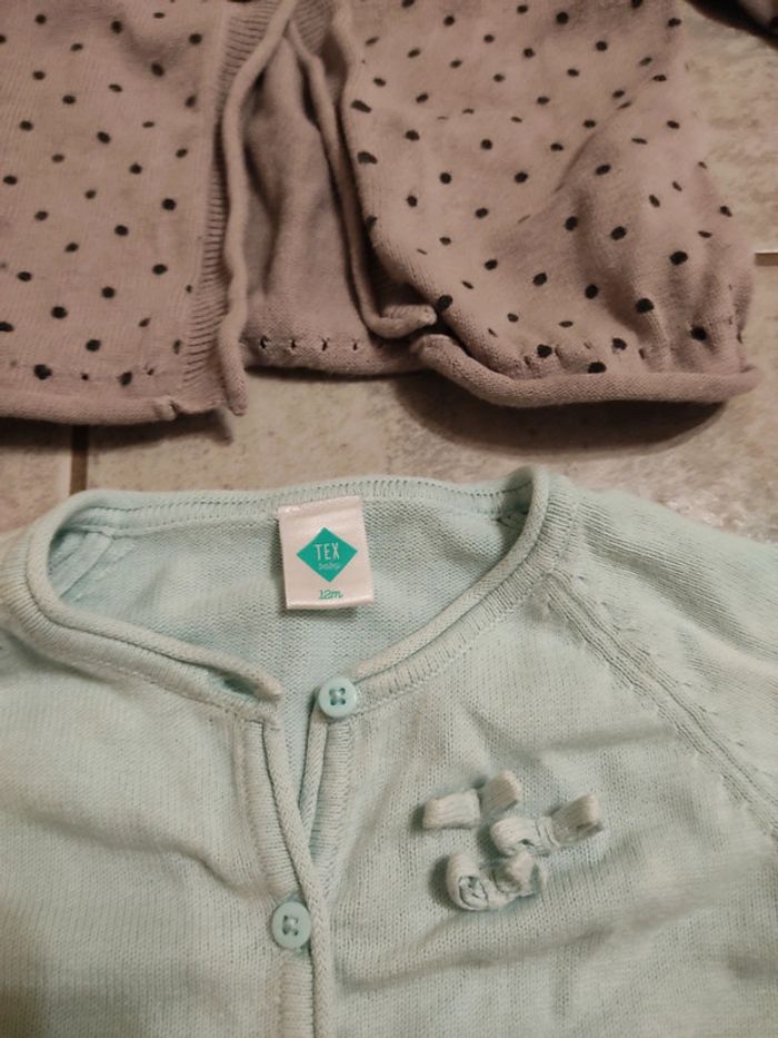 Lot de 2 gilets 12 mois mois noeuds papillons - photo numéro 3