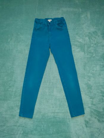 Très beau jean 10 ans
