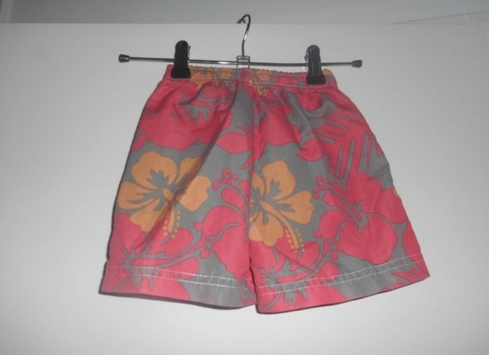Short de bain in extenso taille 2 ans - photo numéro 3