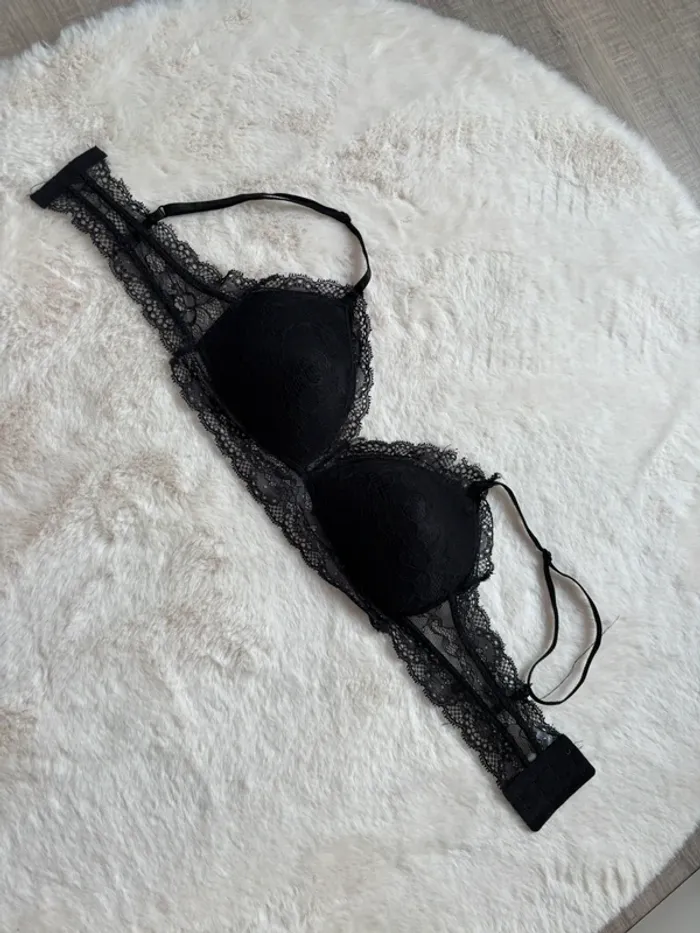 Soutien gorge - photo numéro 2