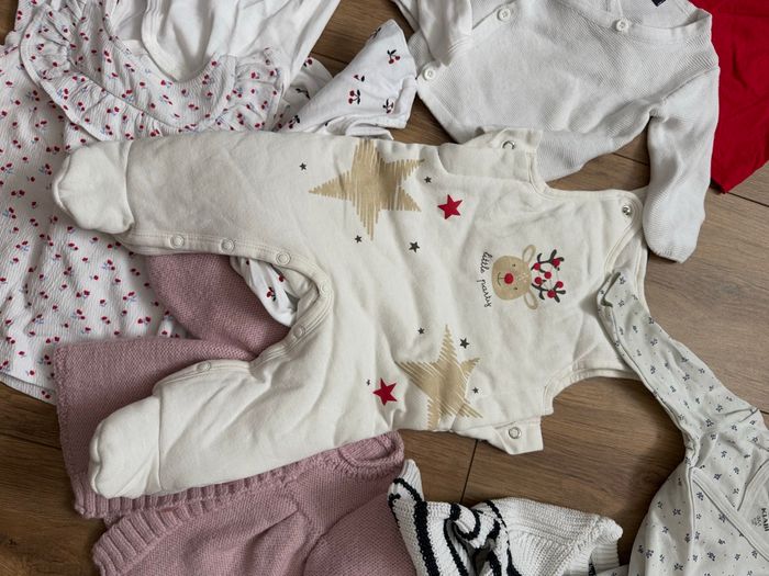 Lot vêtements fille 3 mois - photo numéro 5