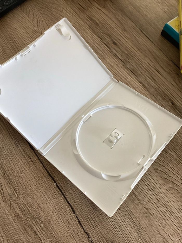 boîte Nintendo wii sans notice resident evil the darkside chronicles Nintendo wii vendu sans le jeu - photo numéro 3