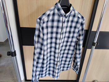 Chemise  neuve  taille M