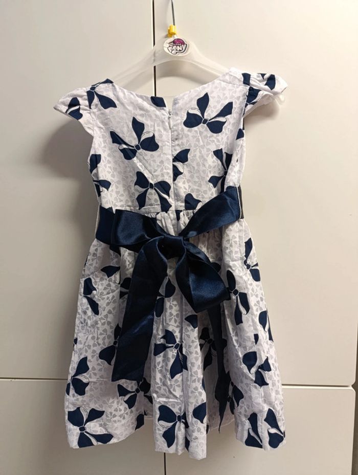 Robe, Veridiana - photo numéro 3