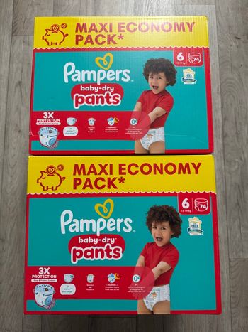 Lot de 2 maxi pack Pampers babydry  taille 6