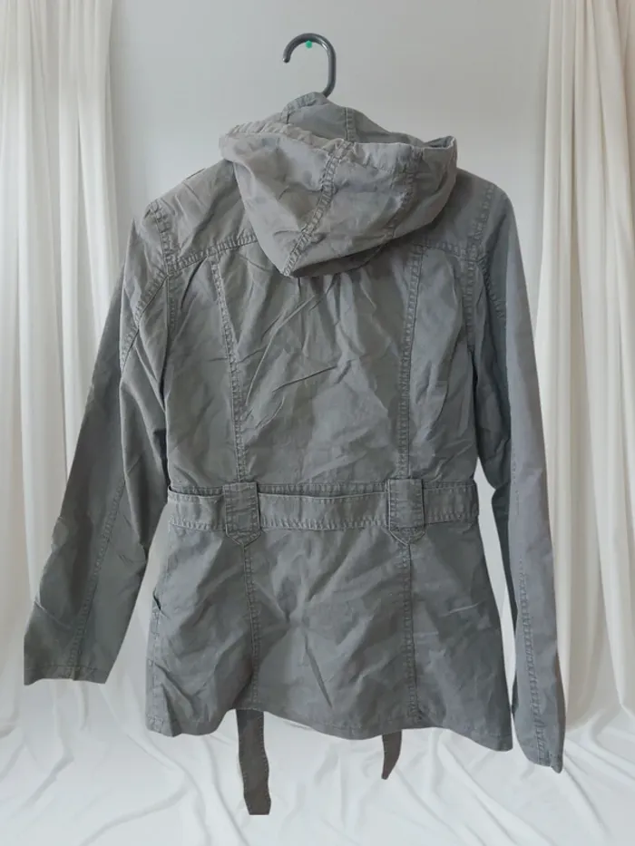 Trench court T.S neuve avec étiquette - photo numéro 4