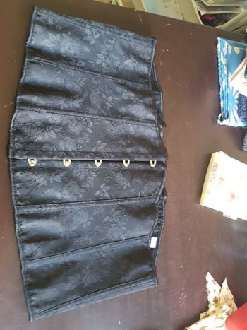 Serre taille
