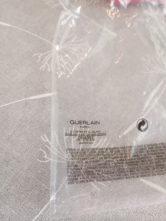 Pochette Guerlain - photo numéro 7
