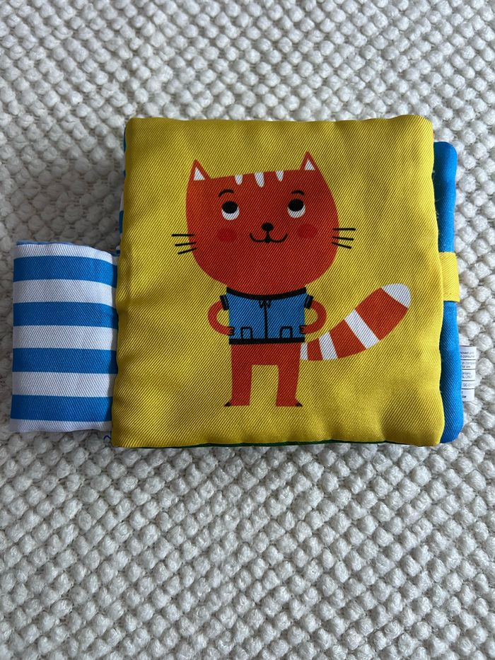 Mon livre tout-doux et hochet Le chat Yoyo éditions - photo numéro 5