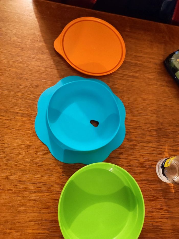 Assiette à ventouse bébé Tupperware - photo numéro 3