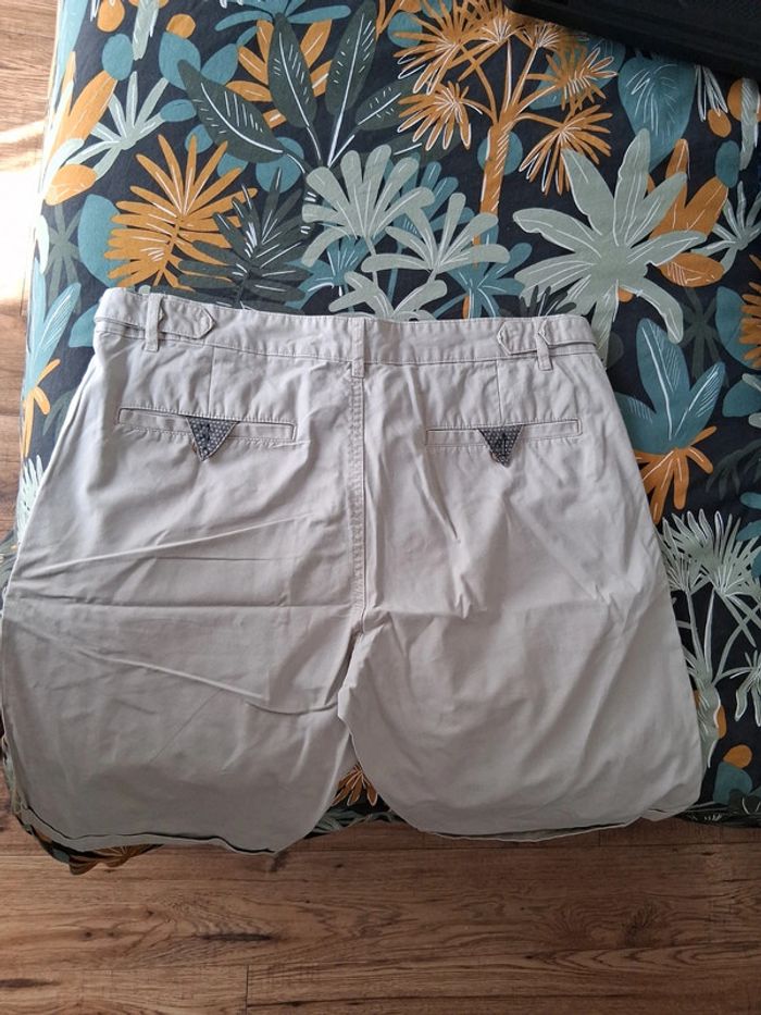 Superbe short chino tex taille 44 - photo numéro 3