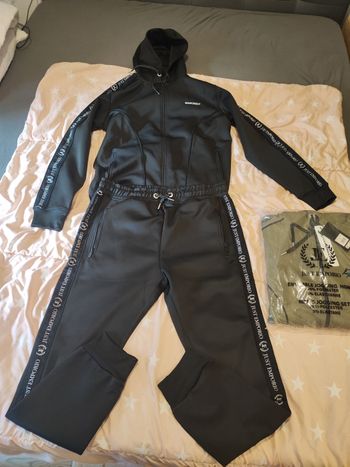 Deux ensembles just emporio homme xl