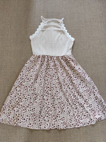 Robe d'été taille M , neuve sans étiquette