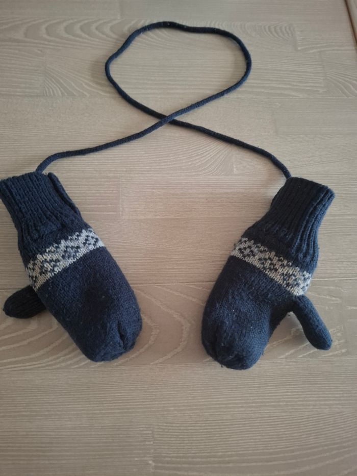 Moufles 12/18 mois - photo numéro 2