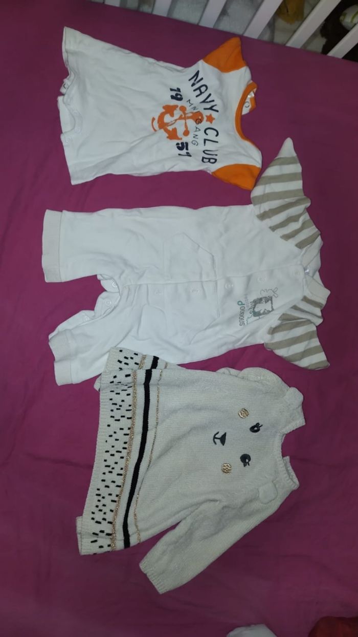 Lot vêtements 3 mois - photo numéro 3