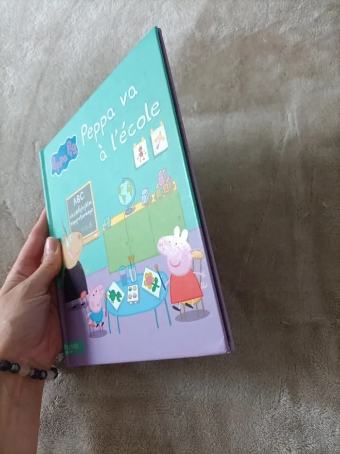 Livre Peppa Pig : Peppa va à l'école - photo numéro 6