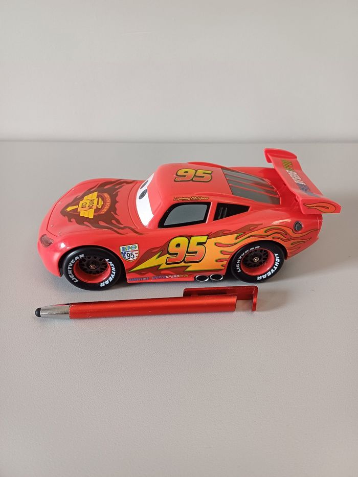 Voiture Flash Mc Queen,  Disney - photo numéro 5