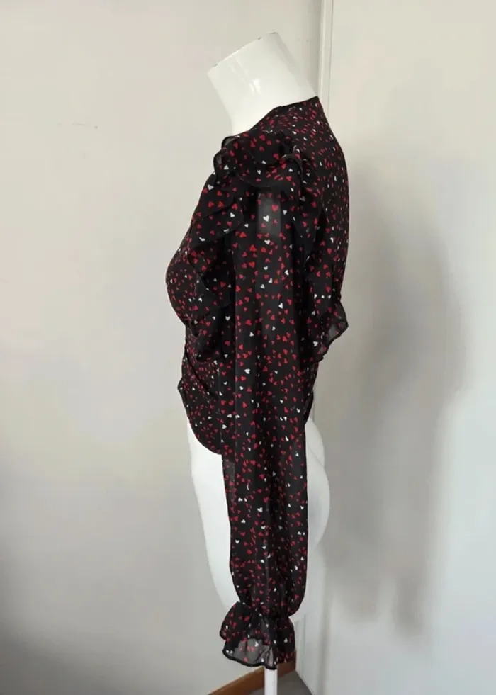 Beau crop-top Shein taille M (38) - photo numéro 4